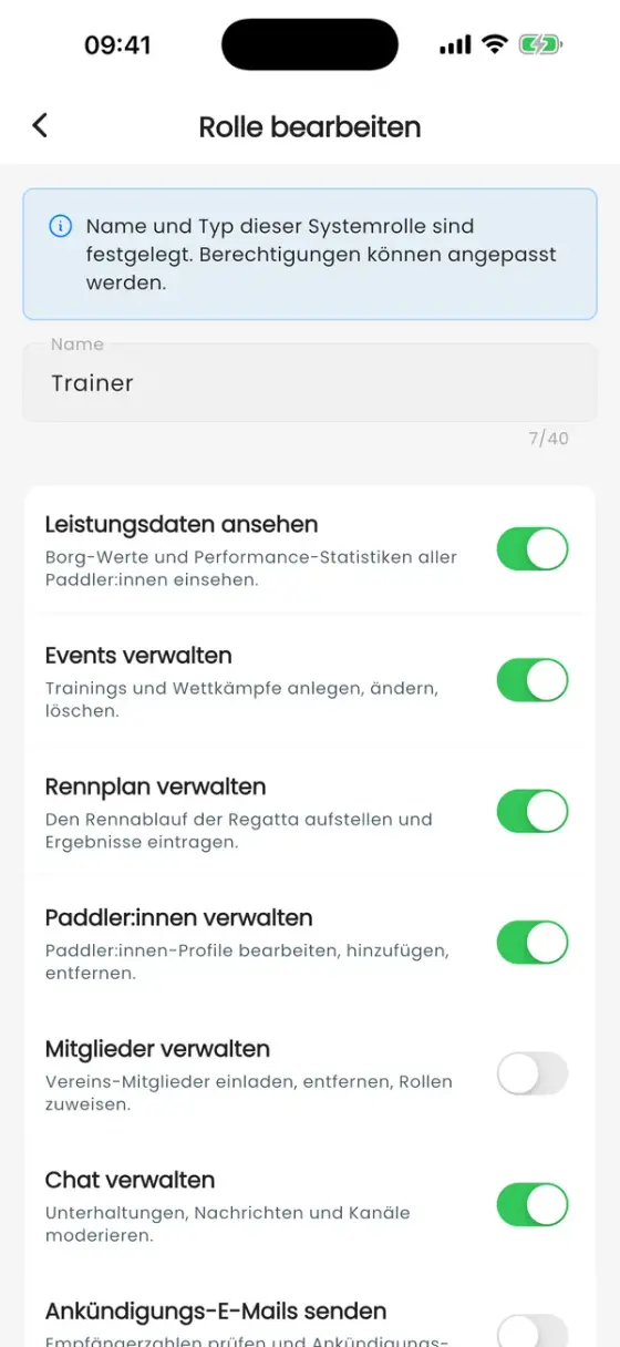 Rolle bearbeiten für Trainer, mit einem Schalter pro Berechtigung