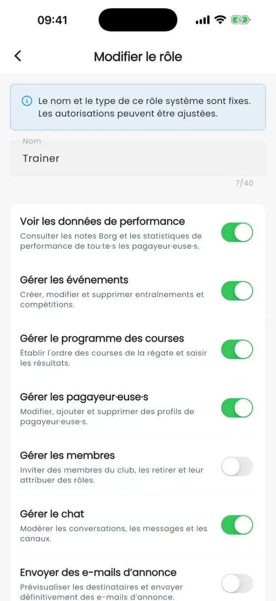 Écran Modifier le rôle pour Coach avec un interrupteur par permission