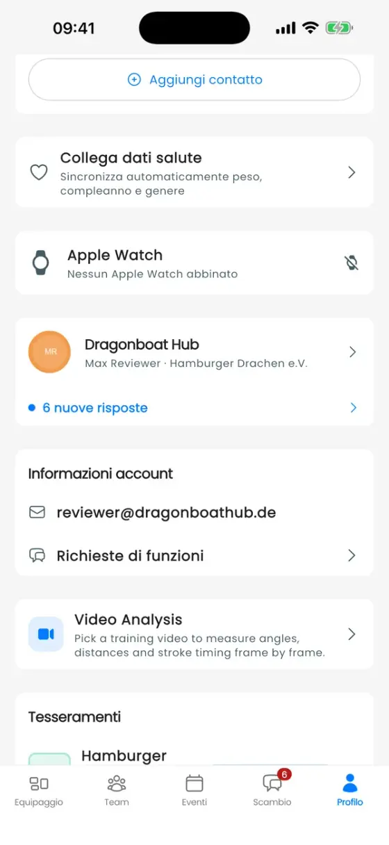 Profilo con la scheda Collega dati salute e la scheda Apple Watch